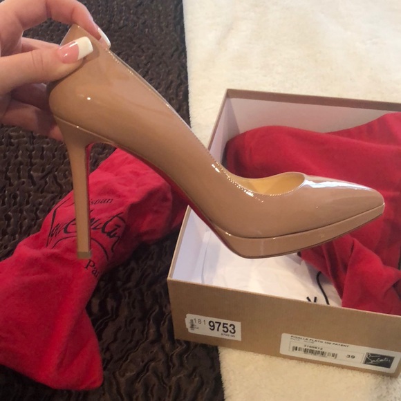 Christian Louboutin Shoes | Pigalle Plato 0mm Patent Nude | Poshmark Christian Louboutin Shoes | Pigalle Plato 0mm Patent Nude | Poshmark
